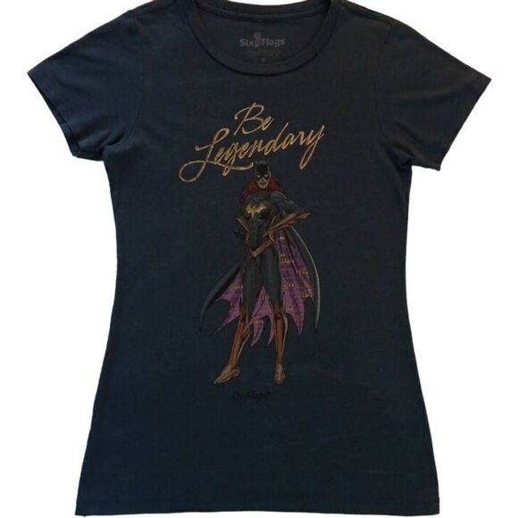 Batgirl Be Legendary Tshirt Women's Size Small  (fitted) Brand Six Flags PTP 15" - Picture 2 of 6